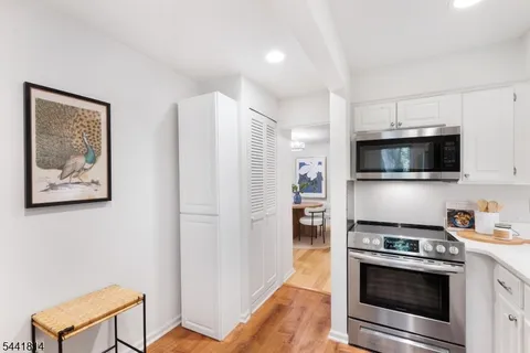 $410,000 | 23 Commonwealth Drive, Bernards, NJ 07920