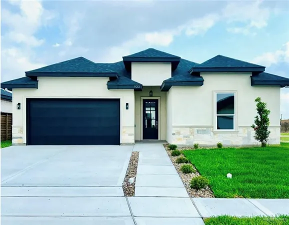 $305,000 | 900 Magnolia Street, Mission, TX 78573
