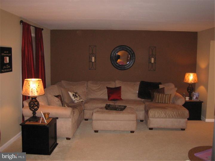 79 Freedom Road Sewell, NJ 08080 - Photo 16 of 18 Family Room