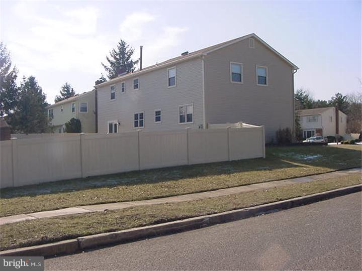 79 Freedom Road Sewell, NJ 08080 - Photo 5 of 18 Exterior Back