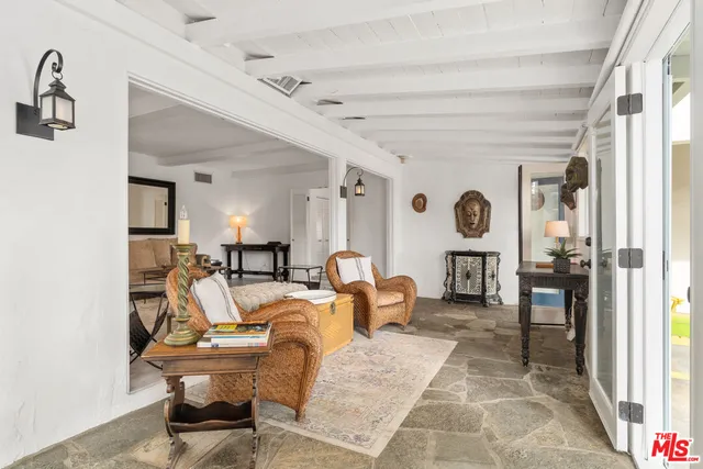 $1,799,000 | 1945 South Mesa Drive, Palm Springs, CA 92264