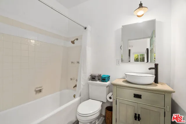 $1,799,000 | 1945 South Mesa Drive, Palm Springs, CA 92264