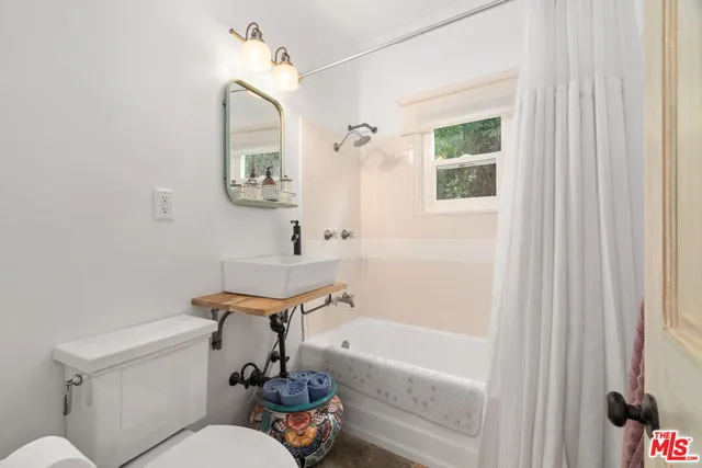 $1,799,000 | 1945 South Mesa Drive, Palm Springs, CA 92264