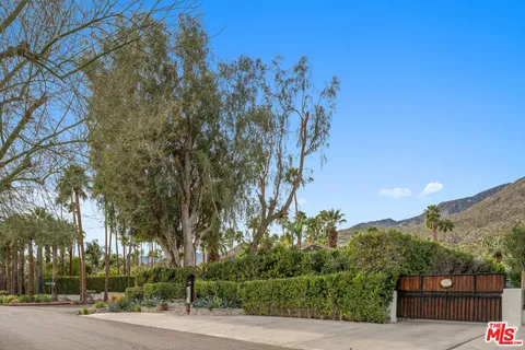 $1,799,000 | 1945 South Mesa Drive, Palm Springs, CA 92264