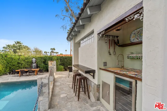 $1,799,000 | 1945 South Mesa Drive, Palm Springs, CA 92264