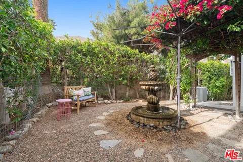 $1,799,000 | 1945 South Mesa Drive, Palm Springs, CA 92264