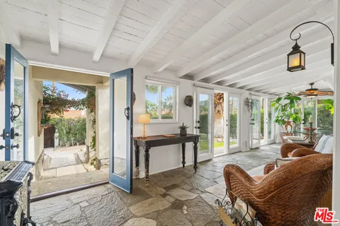 $1,799,000 | 1945 South Mesa Drive, Palm Springs, CA 92264