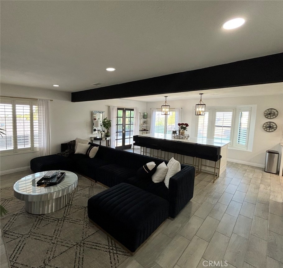 14272 Laurel Drive Riverside, CA 92503 - Photo 5 of 10