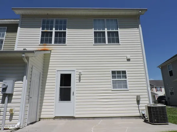 $1,170 | 114 Apache Trail, Havelock, NC 28532