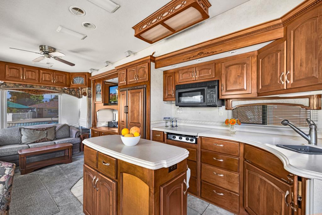 69411 Ramon Road, Unit 37 Cathedral City, CA 92234 - Photo 16 of 24 IMG_8196