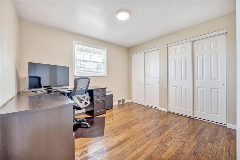 250 Shafer Road Coraopolis, PA 15108 - Photo 18 of 24 Gallery Image 18