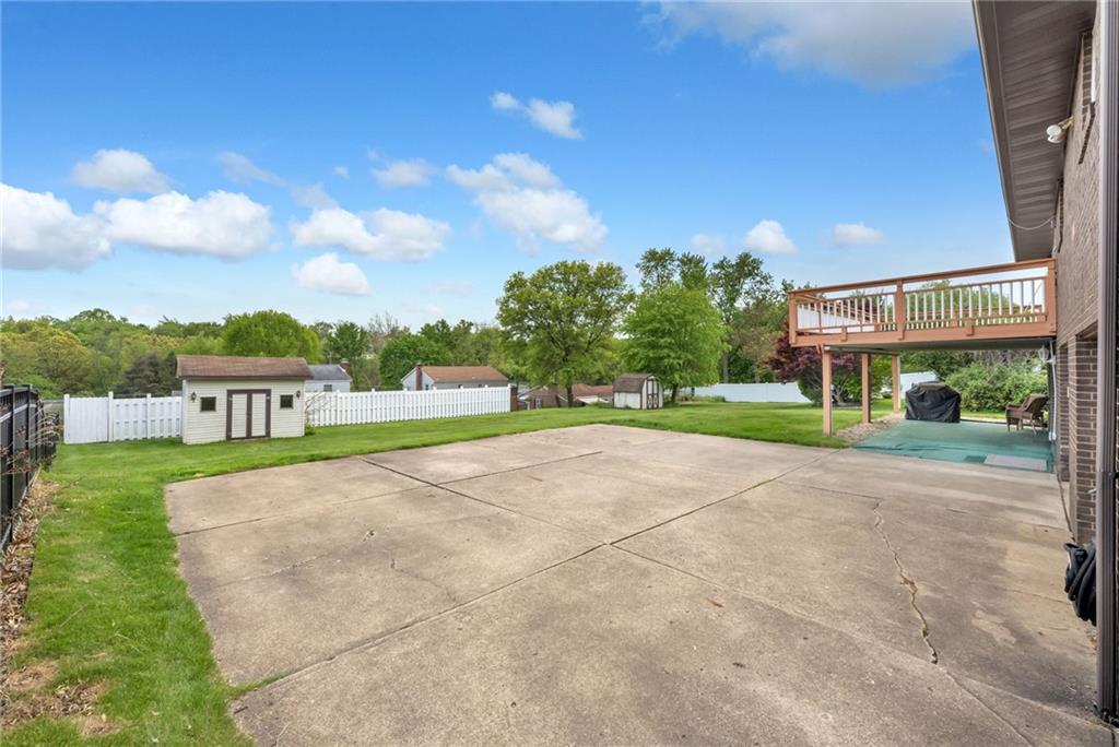 250 Shafer Road Coraopolis, PA 15108 - Photo 23 of 24 Gallery Image 23