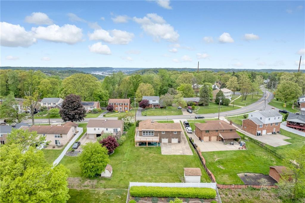 250 Shafer Road Coraopolis, PA 15108 - Photo 4 of 24 Gallery Image 4