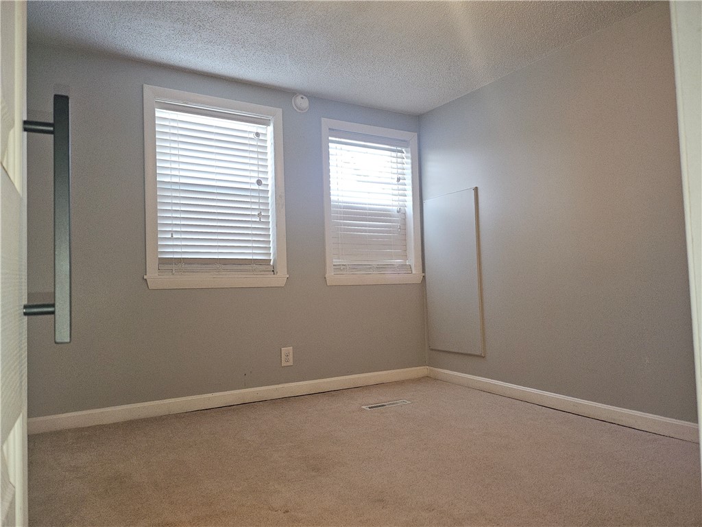 229 Louise Street Woonsocket, RI 02895 - Photo 14 of 28