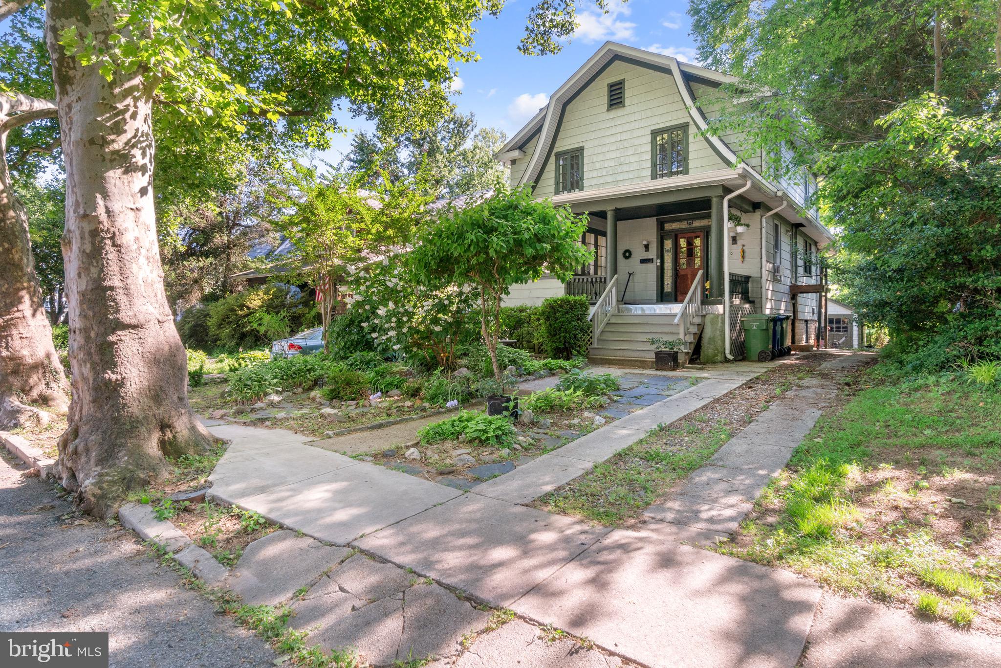 210 Mallow Hill Road Baltimore, MD 21229 - Photo 2 of 43 210 Mallow Hill Rd