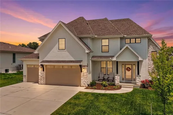 $625,000 | 2705 Northeast Wheatley Drive, Blue Springs, MO 64029