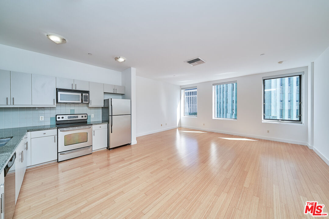3810 Wilshire Blvd Unit 506  