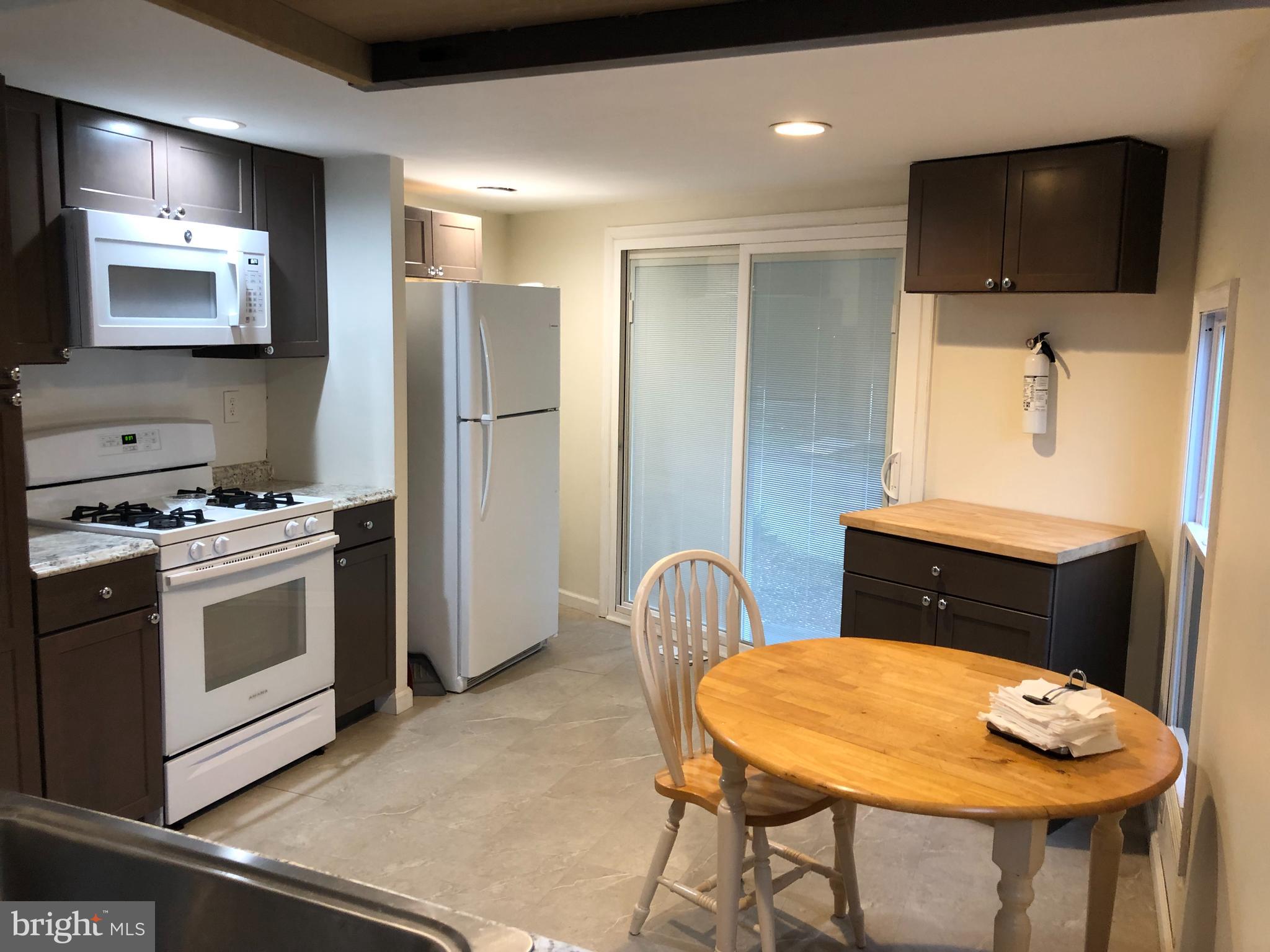 351 Park Road Sicklerville, NJ 08081 - Photo 17 of 27 Kitchen