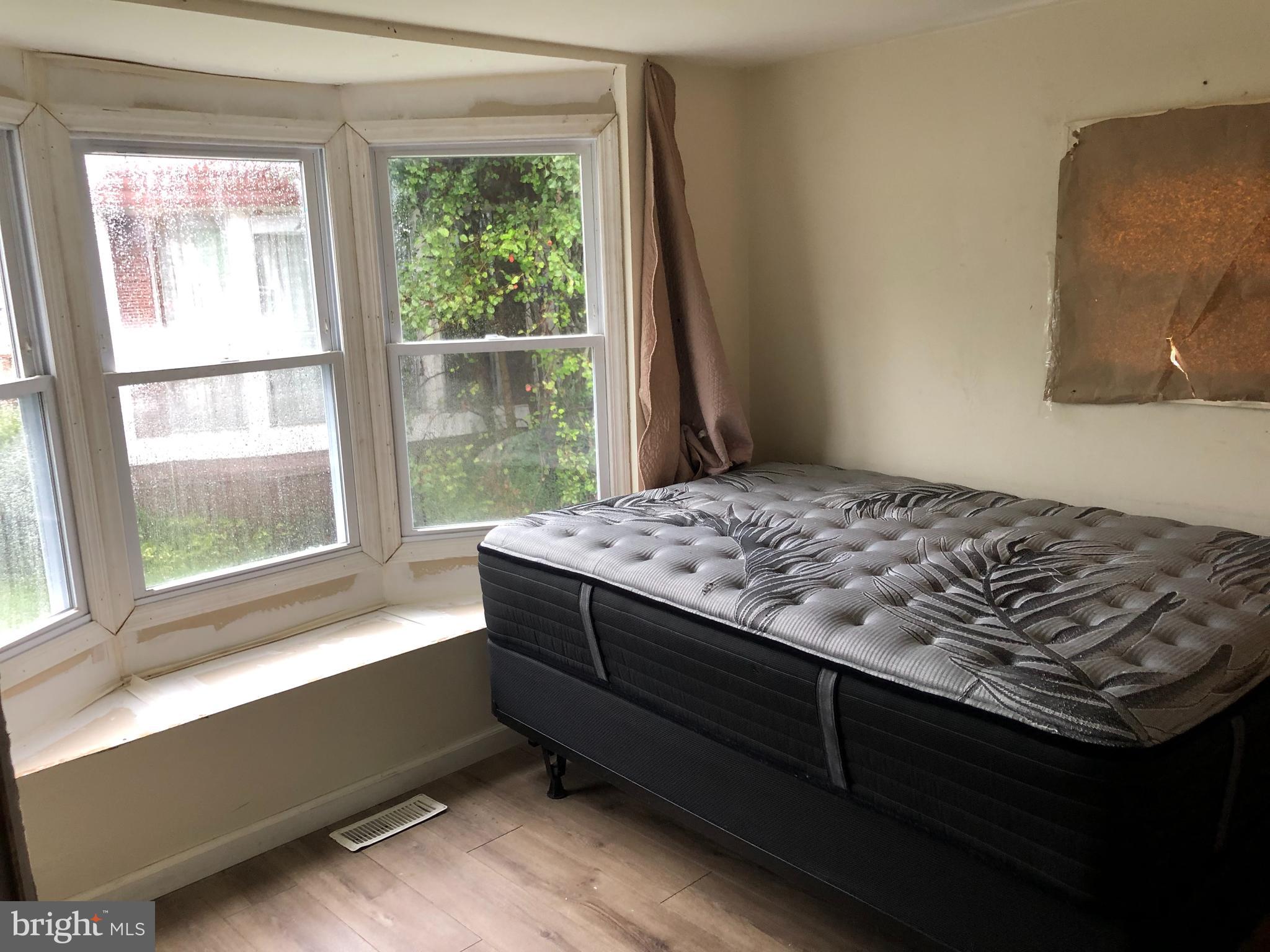 351 Park Road Sicklerville, NJ 08081 - Photo 24 of 27 Master Bedroom