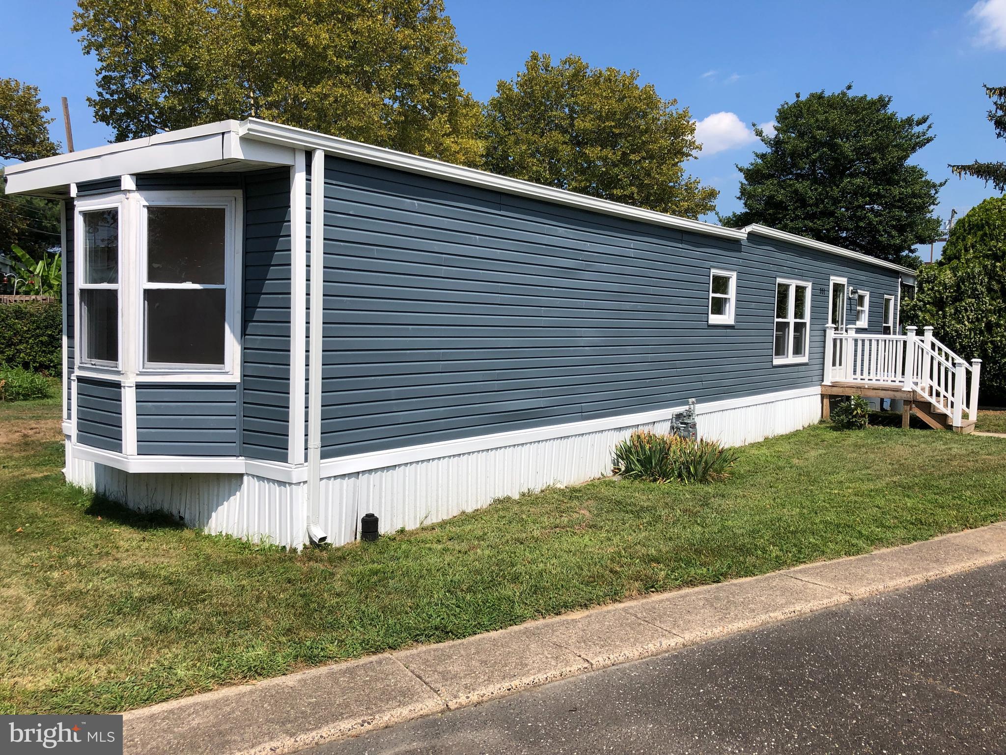 351 Park Road Sicklerville, NJ 08081 - Photo 3 of 27 Front/side of home