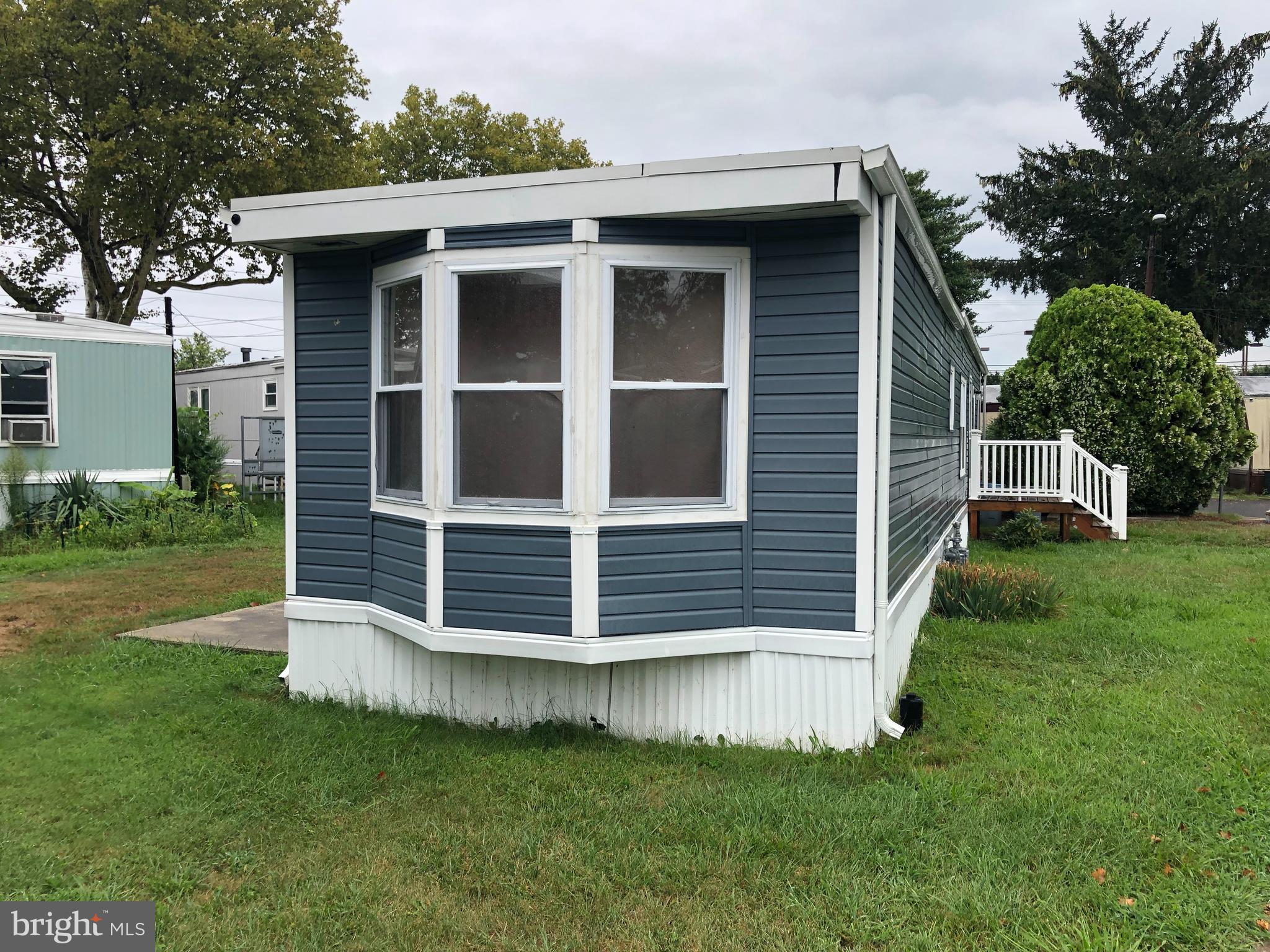 351 Park Road Sicklerville, NJ 08081 - Photo 5 of 27 Side of home