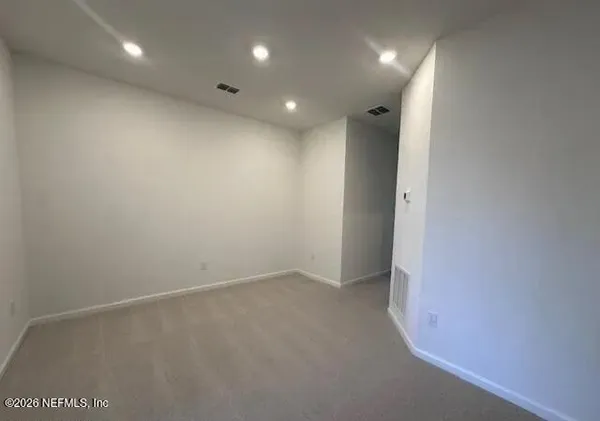 $2,550 | 403 Woods Lane, St. Augustine, FL 32092