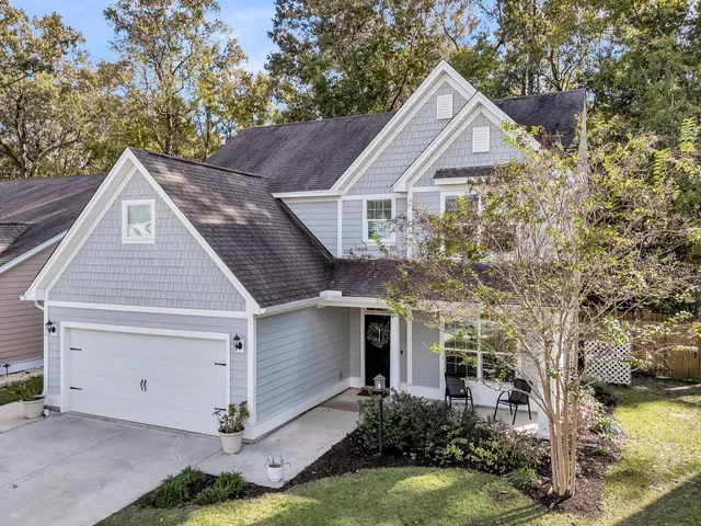 $415,000 | 136 Longdale Drive, Summerville, SC 29483
