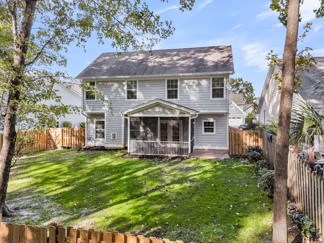 $415,000 | 136 Longdale Drive, Summerville, SC 29483