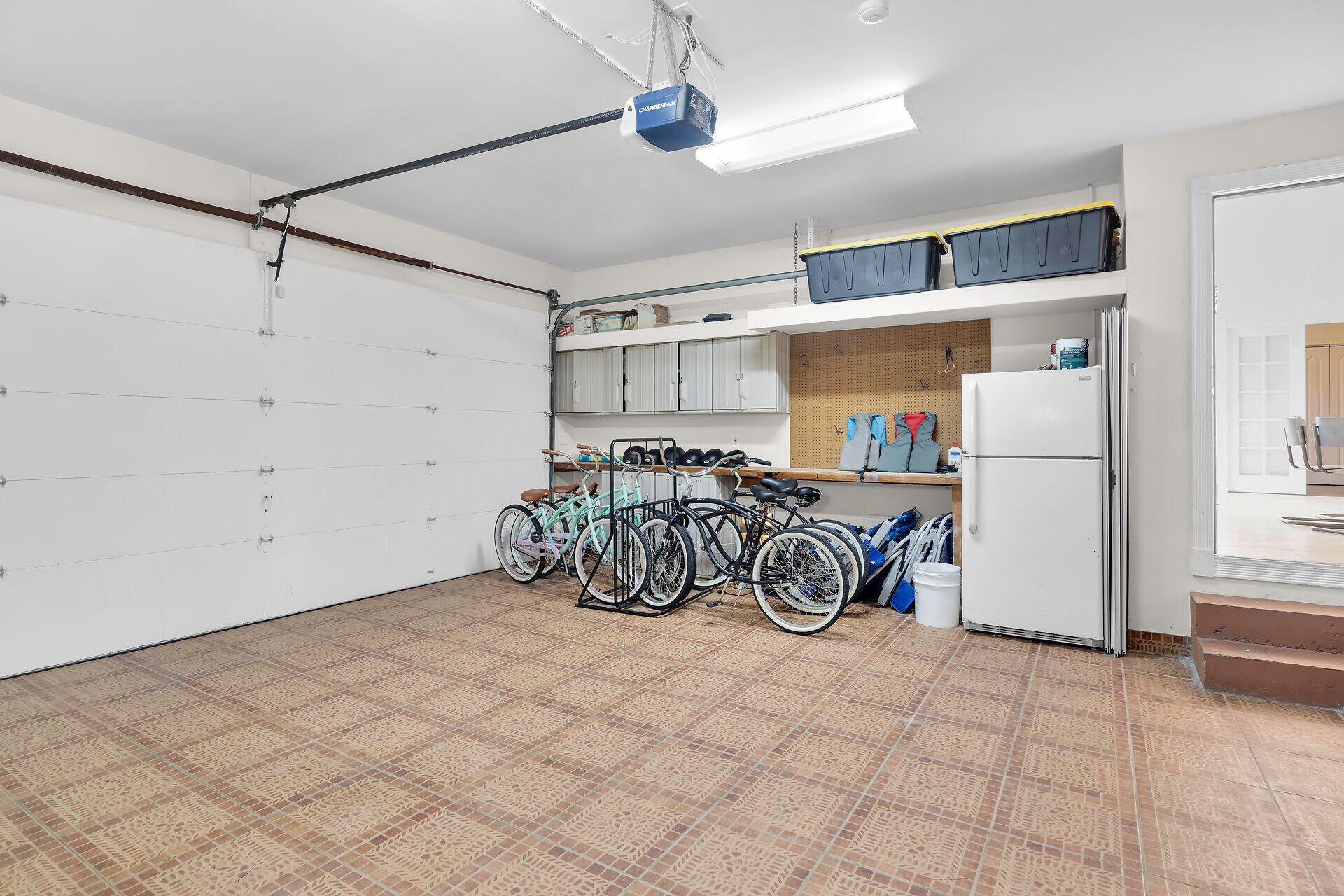 125 13th Street Key Colony Beach, FL 33051 - Photo 46 of 56 Garage