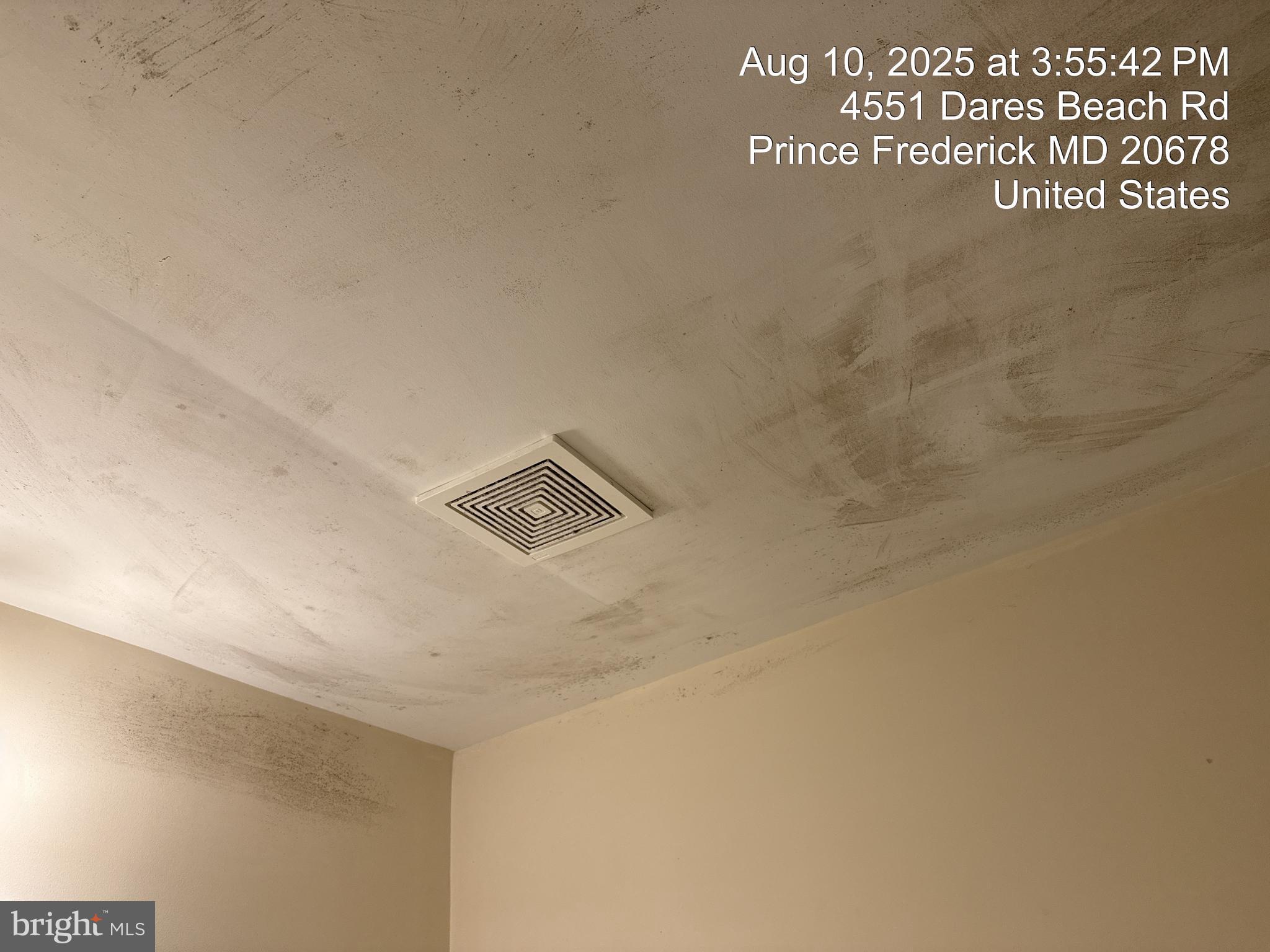 4551 Dares Beach Road Prince Frederick, MD 20678 - Photo 25 of 59 Full Bath - Upstairs Hallway