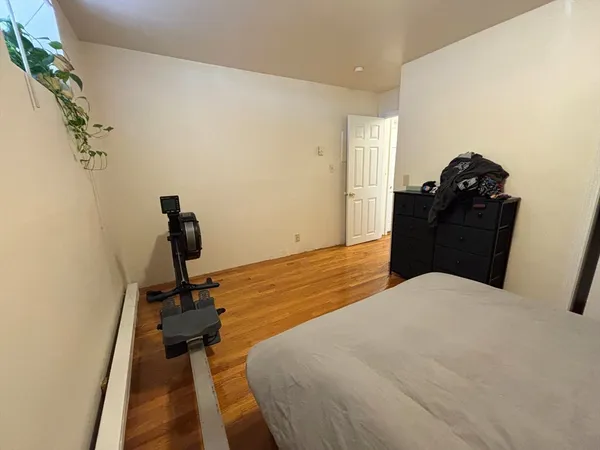 $2,595 | 76 Tyler Street, Unit B1, Boston, MA 02111