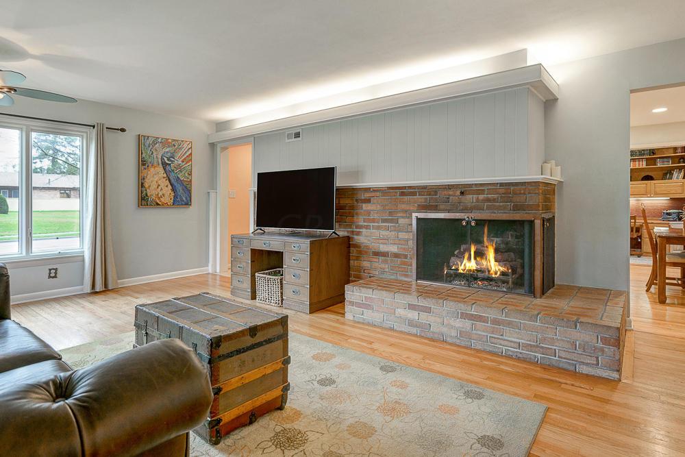 3176 Leeds Road Columbus, OH 43221 - Photo 8 of 27