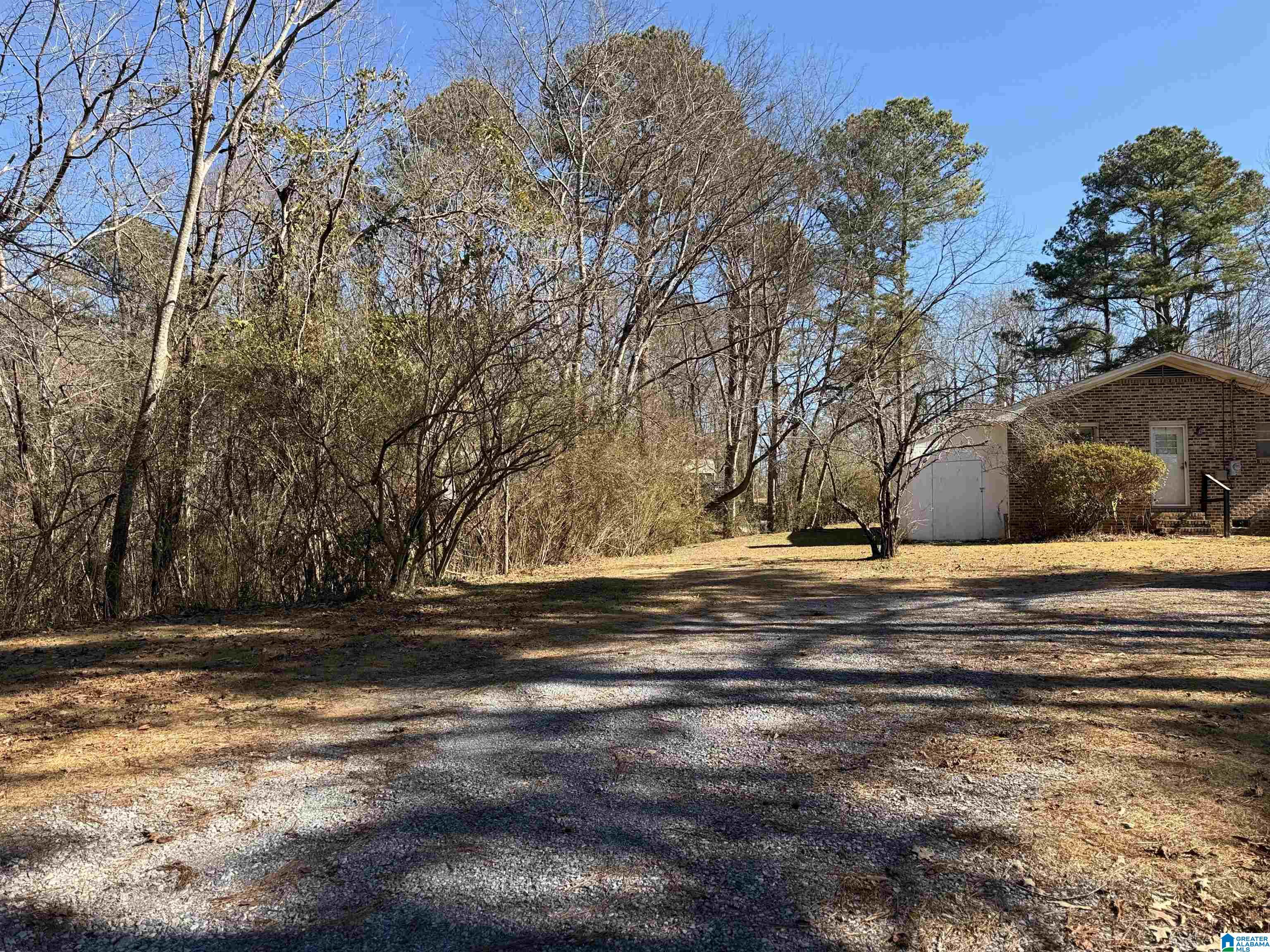 20 Shell Lane Sylacauga, AL 35150 - Photo 7 of 36
