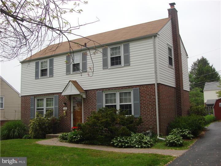 118 Earlington Road Havertown, PA 19083 - Photo 1 of 15 Exterior Front
