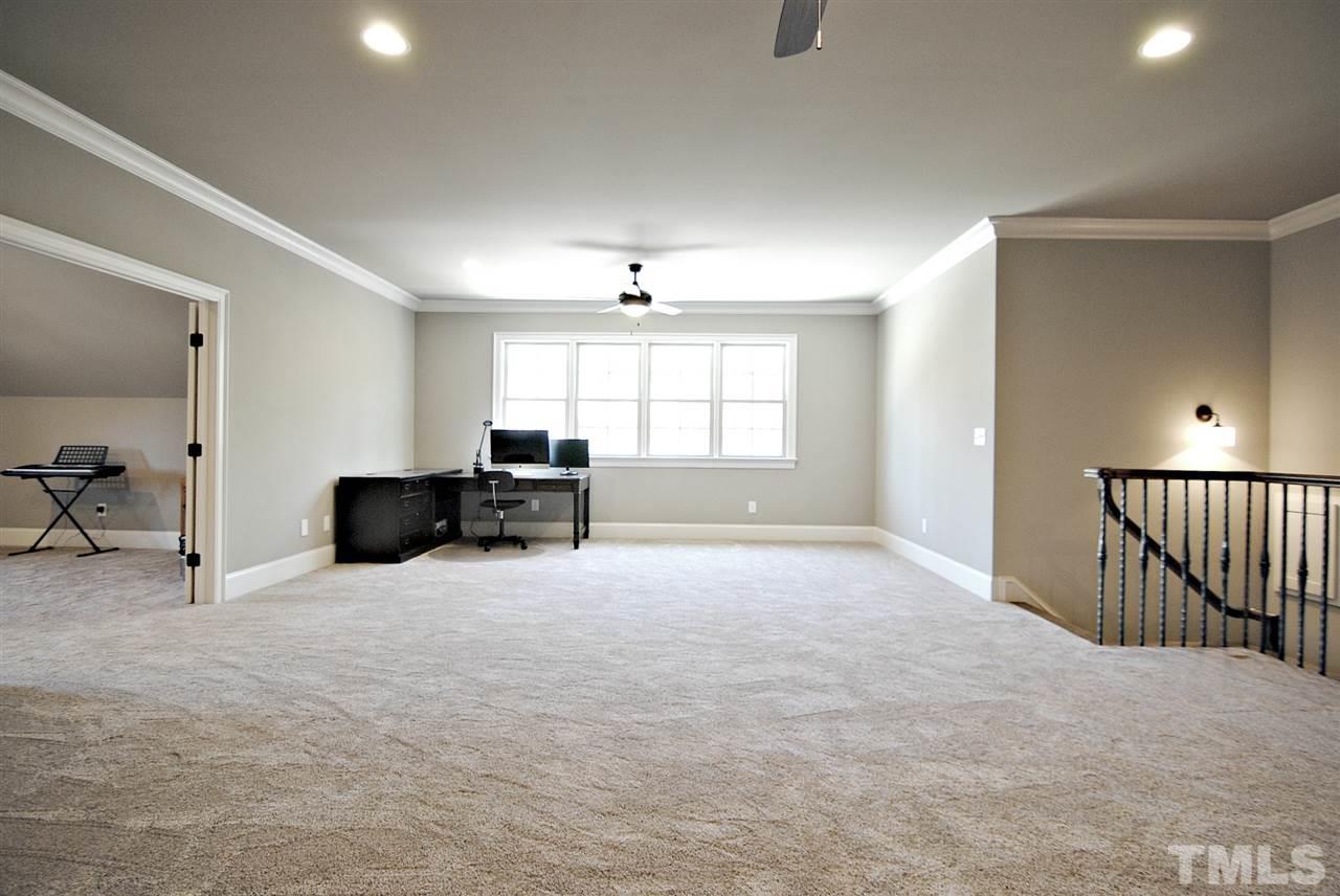 2000 Narrow Water Lane Raleigh, NC 27614 - Photo 20 of 30