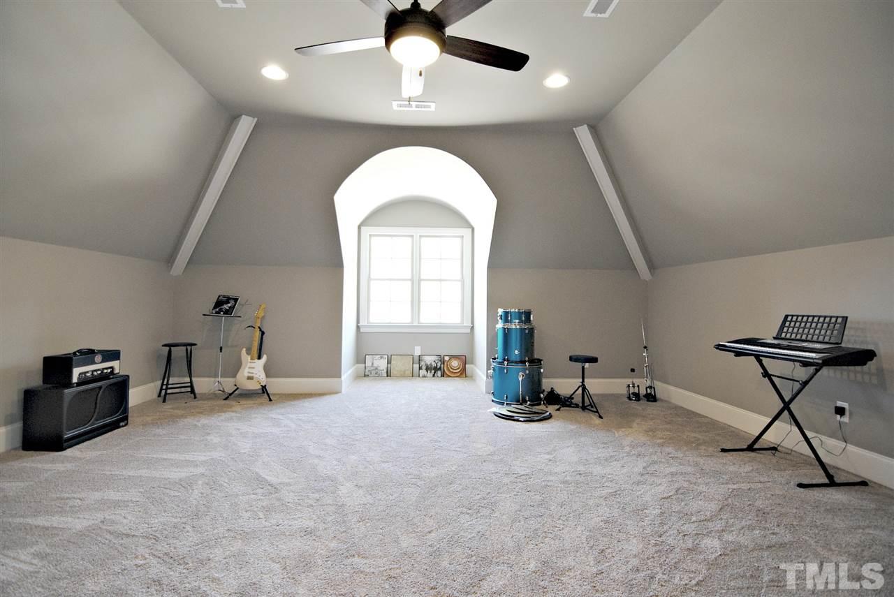 2000 Narrow Water Lane Raleigh, NC 27614 - Photo 21 of 30