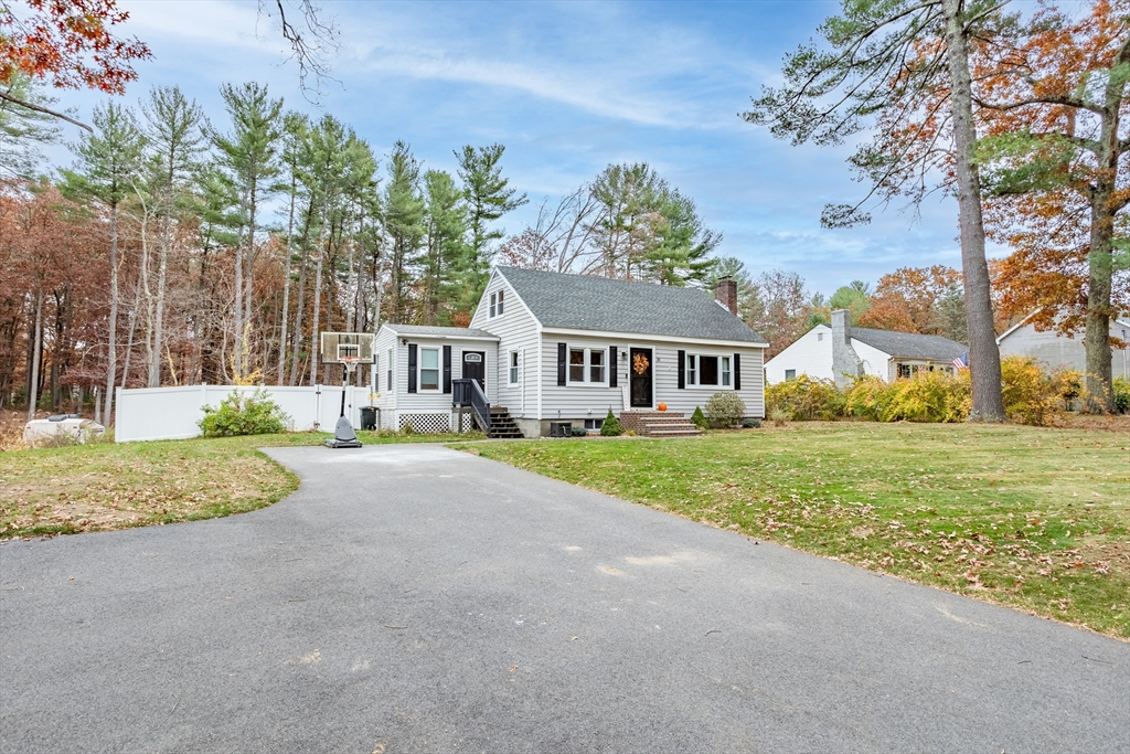 30 Concord Road Westford, MA 01886 - Photo 2 of 38 Gallery Image 2
