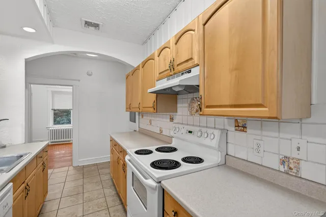 $3,200 | 27 Algernon Street, Cornwall, NY 12518