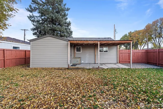 a backyard of a house
