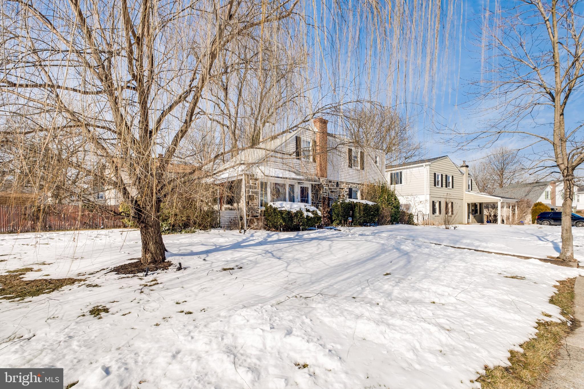719 Surrey Road Aldan, PA 19018 - Photo 3 of 40