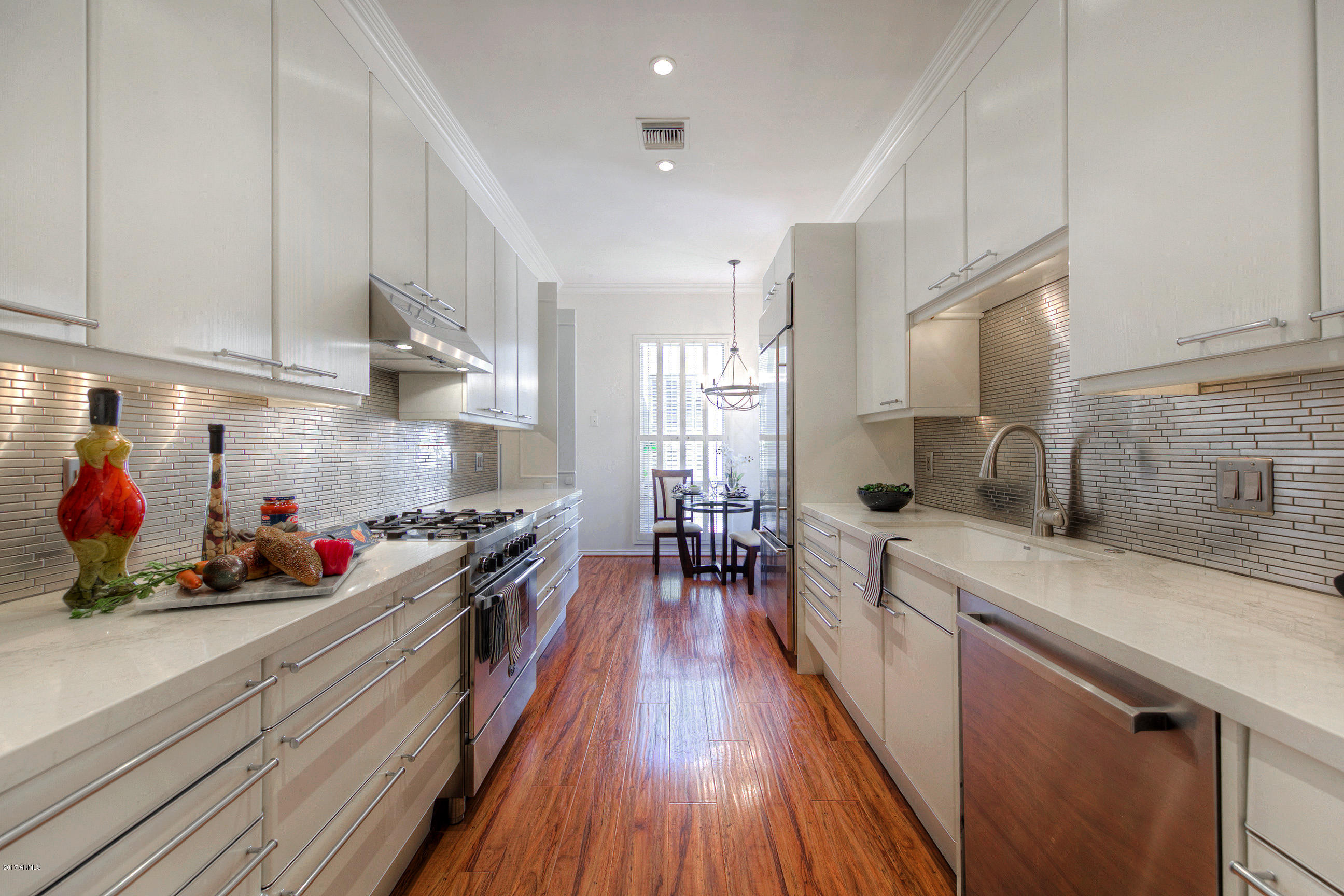 5666 North Scottsdale Road Paradise Valley, AZ 85253 - Photo 16 of 30 Galley Kitchen w/ Eat-In Breakfast Space