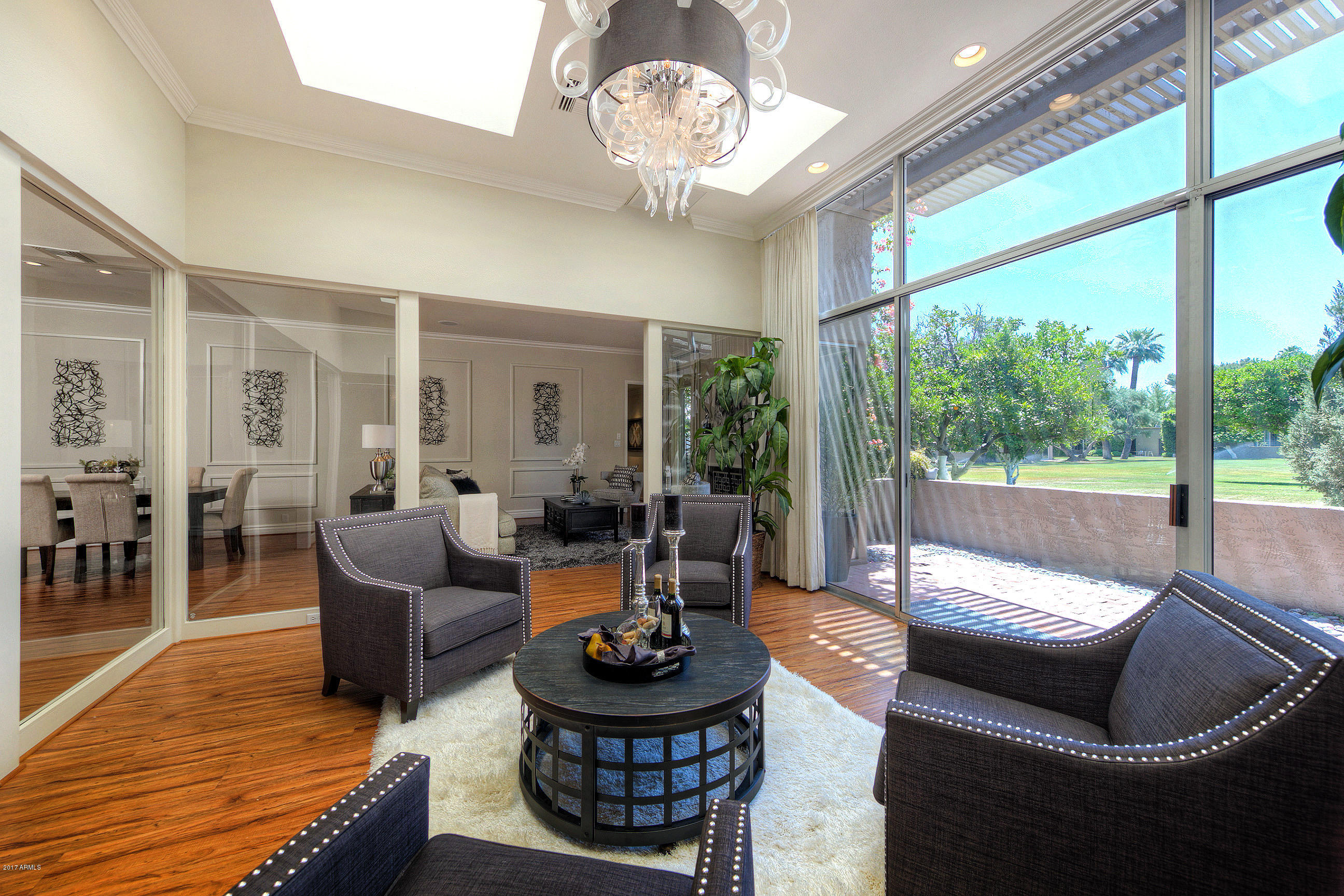 5666 North Scottsdale Road Paradise Valley, AZ 85253 - Photo 6 of 30 Abundant Natural Lighting