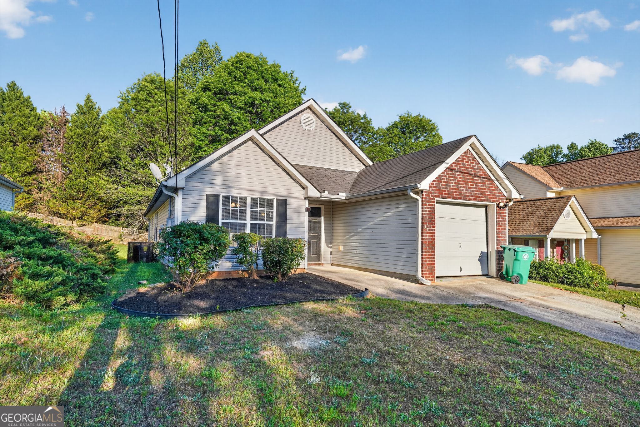 4760 Browns Mill Ferry Road Lithonia, GA 30038 - Photo 3 of 36