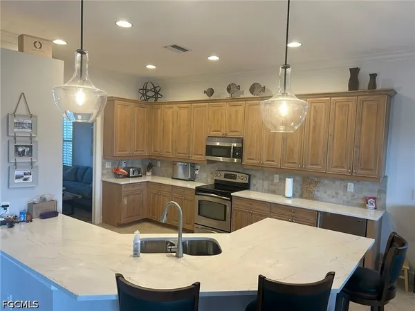 $619,000 | 11111 Laughton Circle, Fort Myers, FL 33913