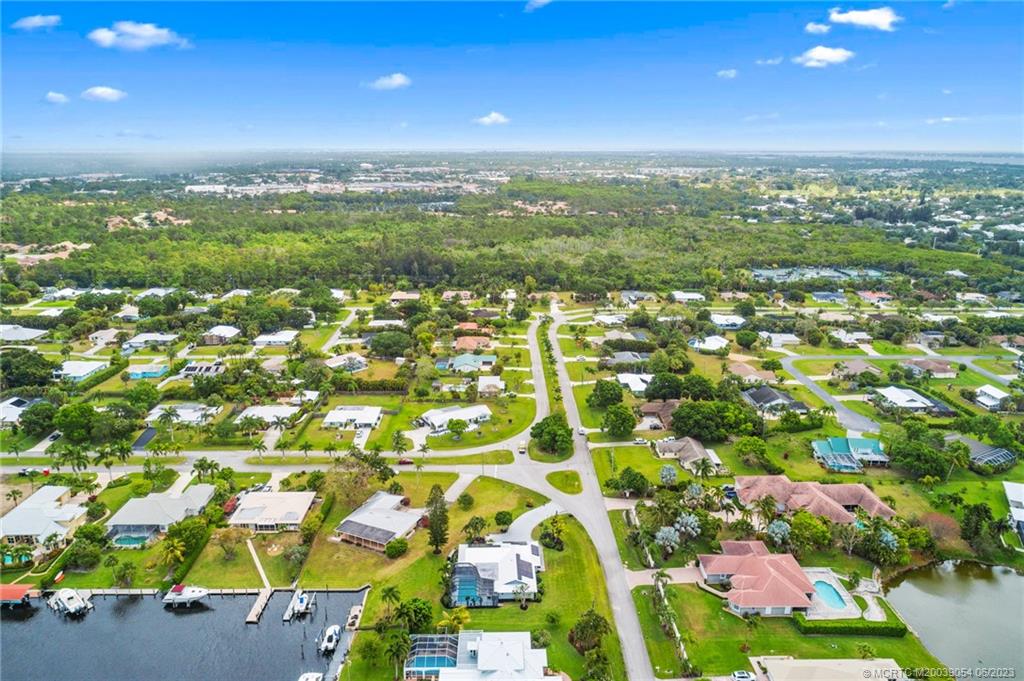 2633 Northwest S Shore Road Stuart, FL 34994 - Photo 33 of 34 Gallery Image 33