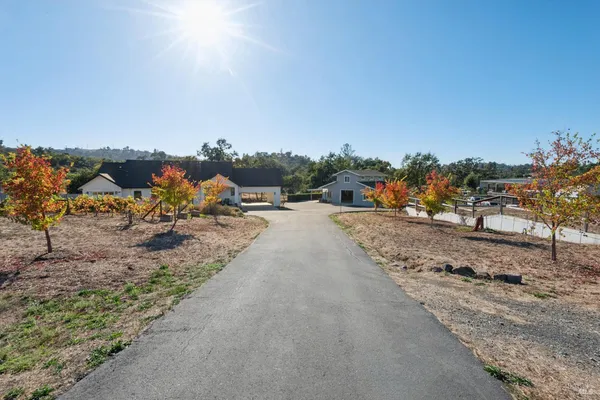 $2,550,000 | 1840-1850 Riebli Road, Santa Rosa, CA 95404