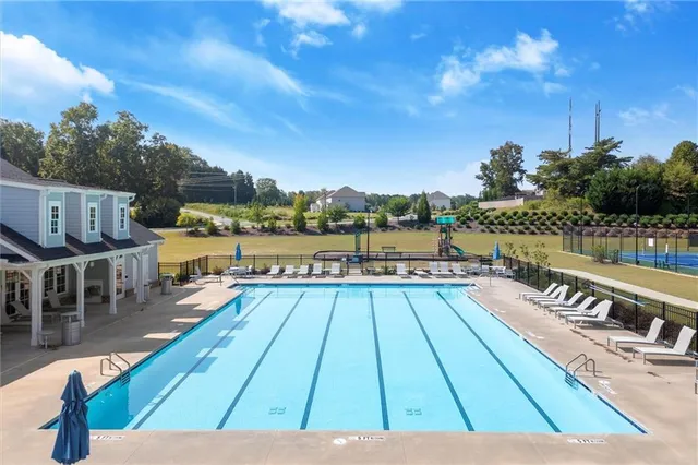 $640,000 | 2840 Waverly Walk Point, Cumming, GA 30041