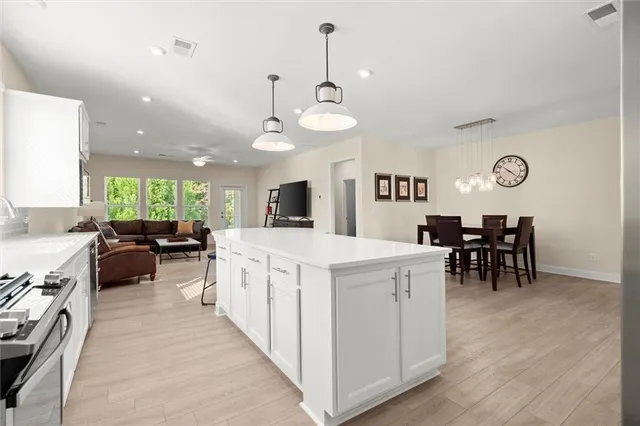 $640,000 | 2840 Waverly Walk Point, Cumming, GA 30041