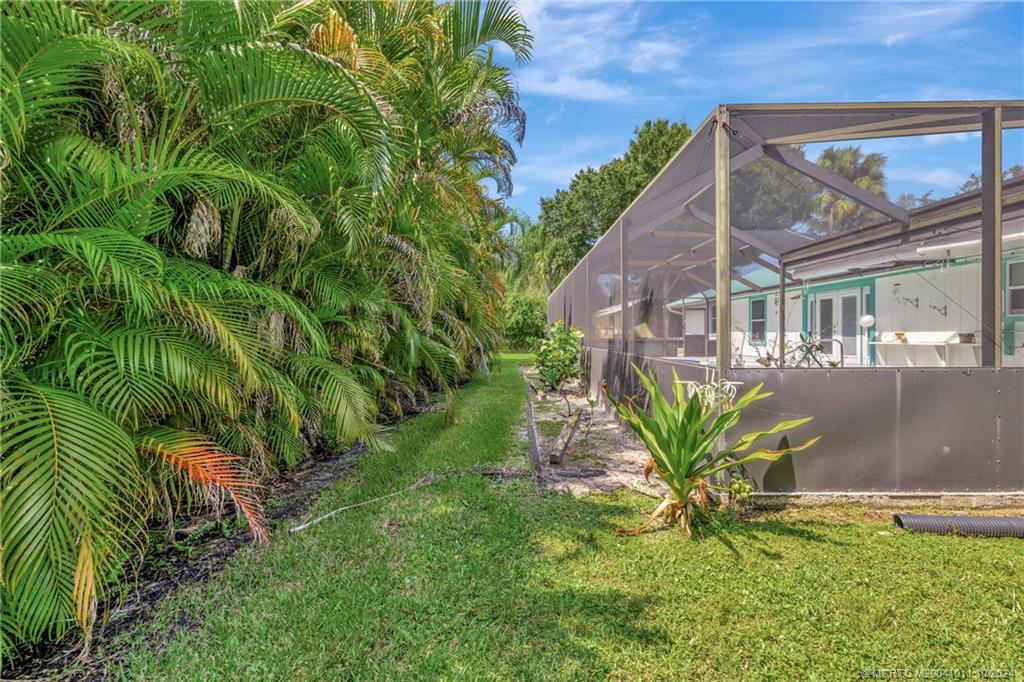 6806 Southwest Chase Court Stuart, FL 34997 - Photo 28 of 37 Gallery Image 28