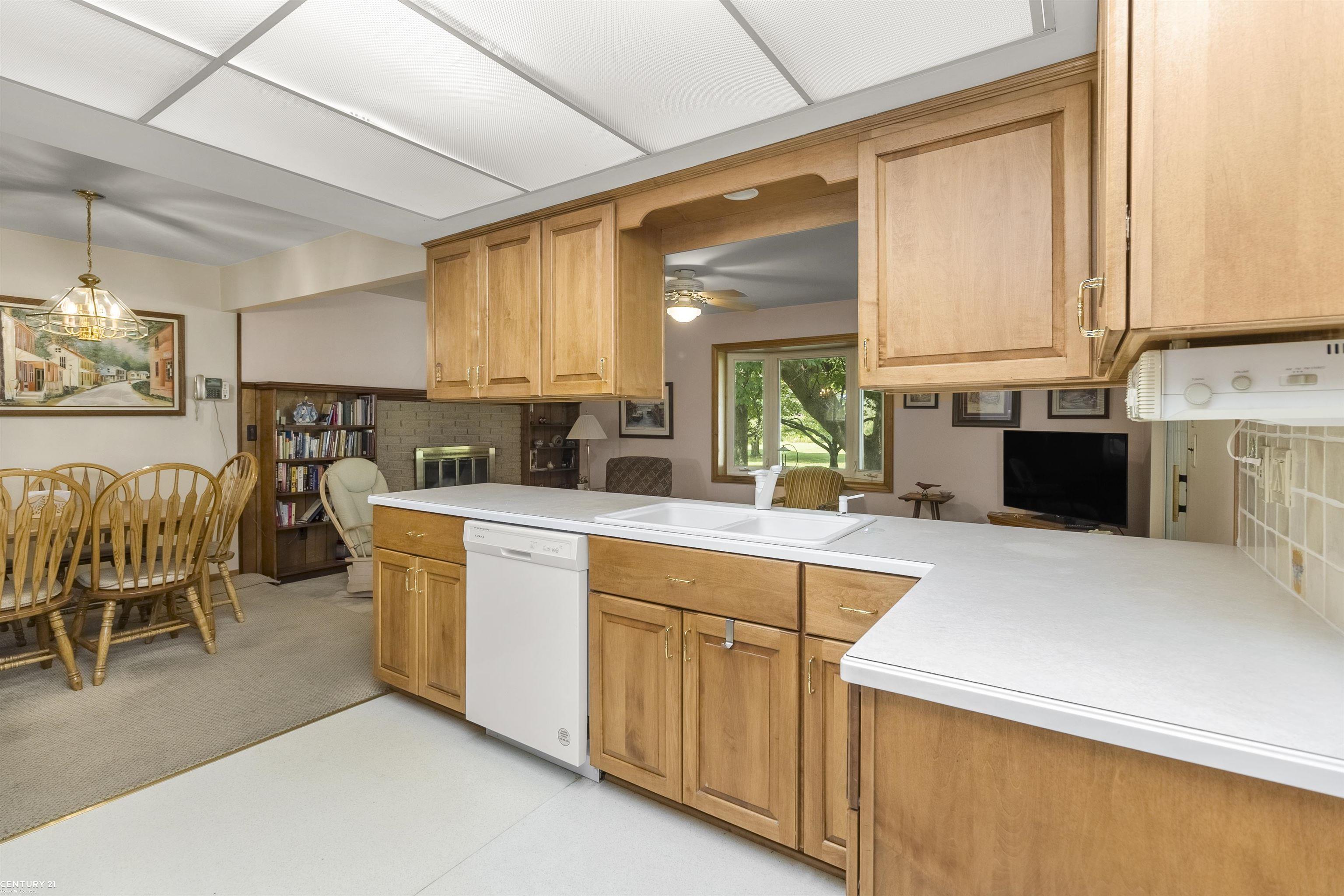 14701 22 Mile Road Utica, MI 48315 - Photo 13 of 44
